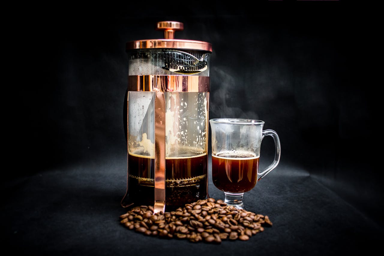 Why Should You Make the Switch from Instant Coffee to Brewed Coffee?